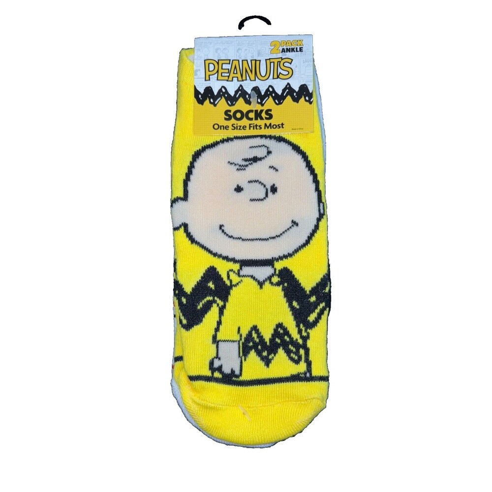 Peanuts Charlie Brown & Snoopy 2-Pack Ankle Socks Size 9-13 One Size